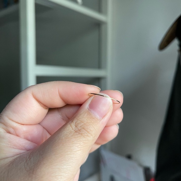 14k Hammered Band - Picture 4 of 6